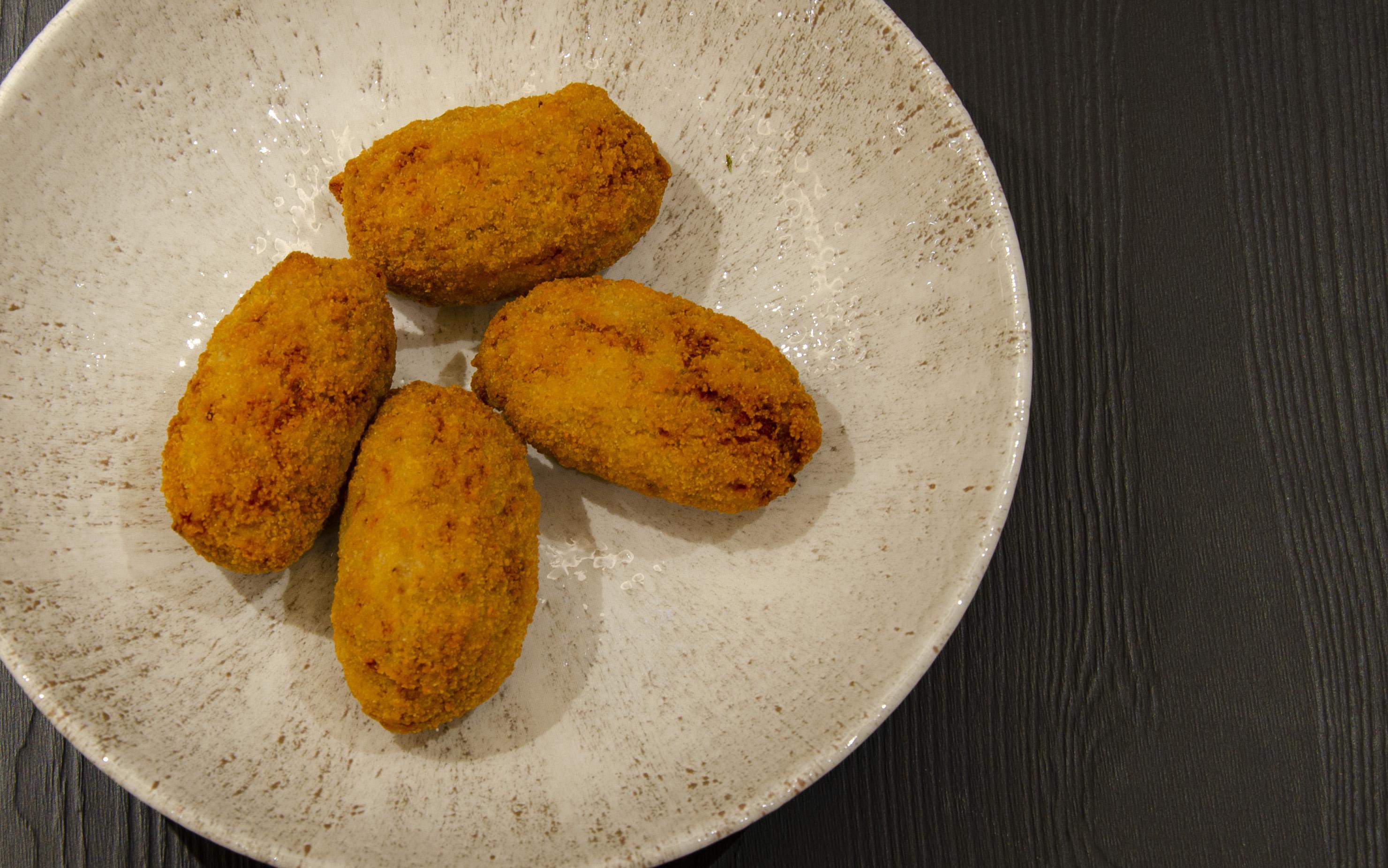 Grand Plaza Hotel & Wellness Андора ла Веля Екстериор снимка Croquettes