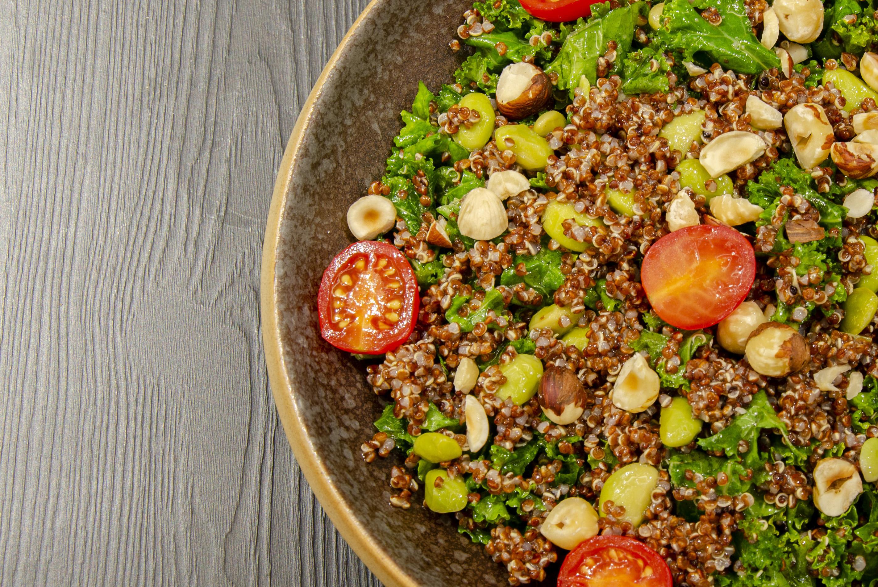 Grand Plaza Hotel & Wellness Андора ла Веля Екстериор снимка Quinoa salad